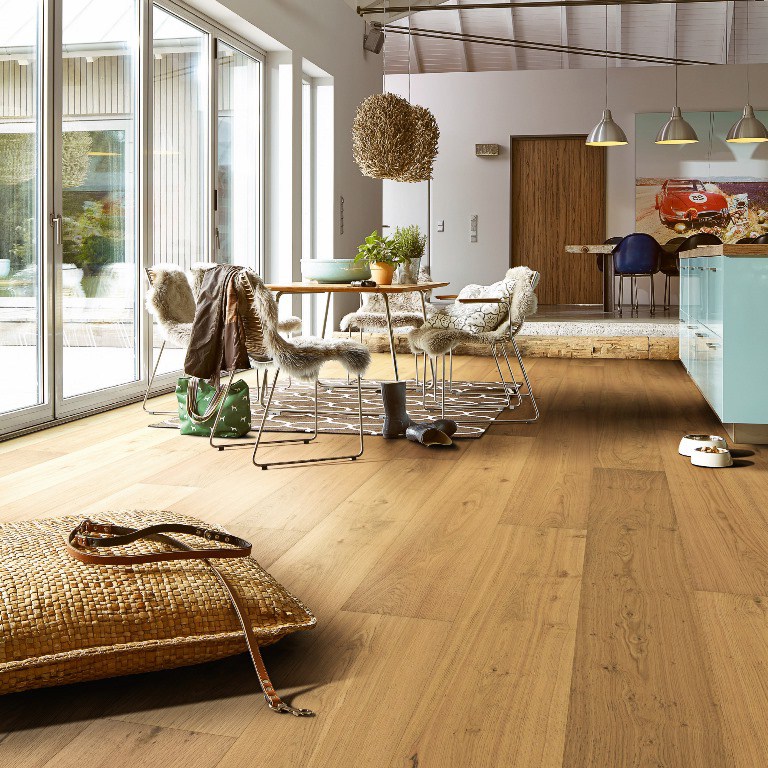 Паркетная доска Meister HD 400 Lindura Дуб Лайвли 8417 2200×270×11 фото в интерьере